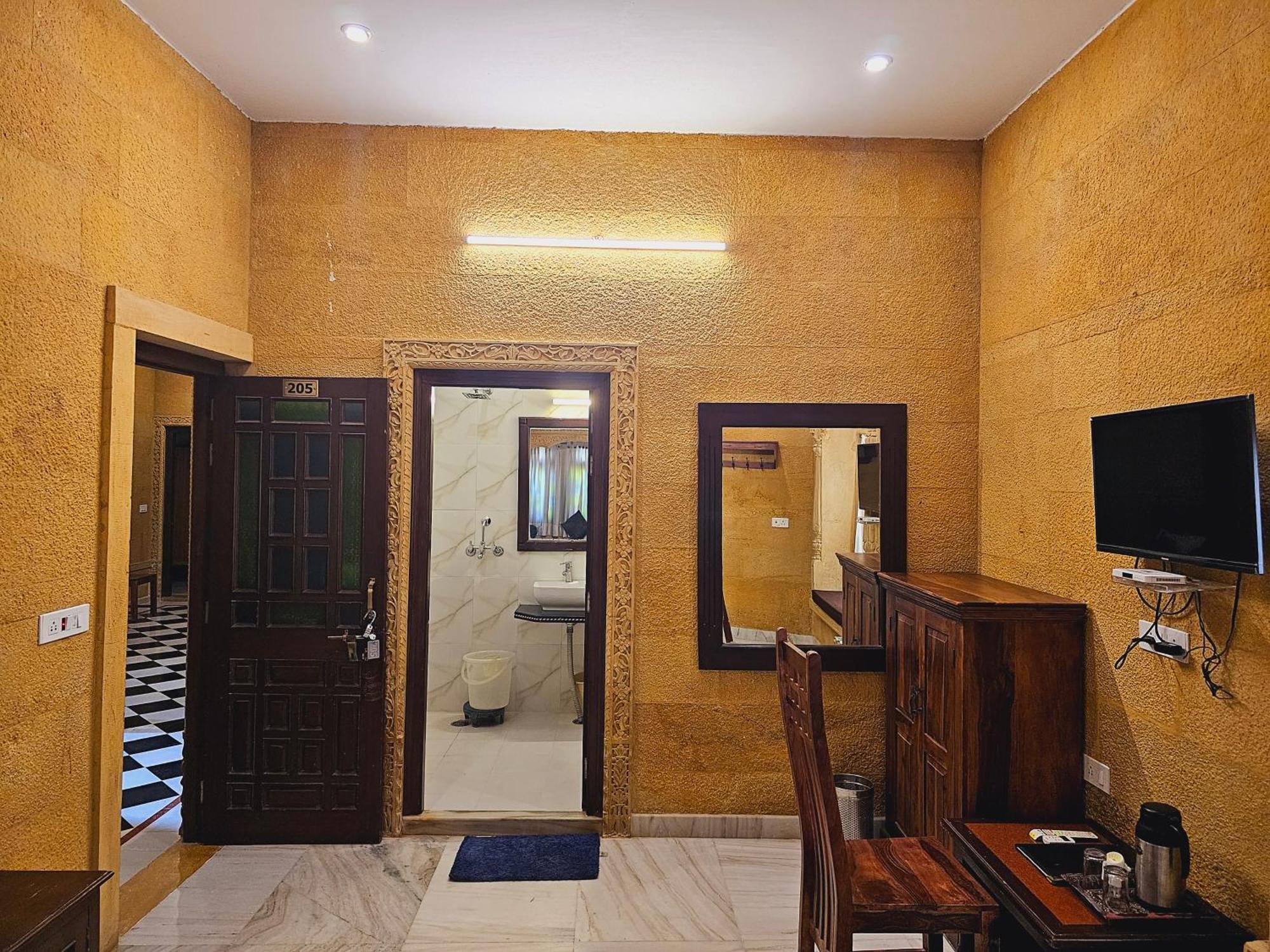 Hotel Royal Jaisalmer Extérieur photo